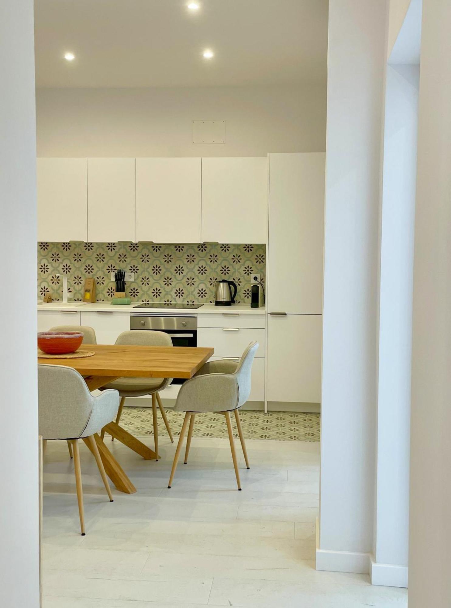 Piso Familiar Con Tres Habitaciones En La Goleta Málaga Eksteriør bilde